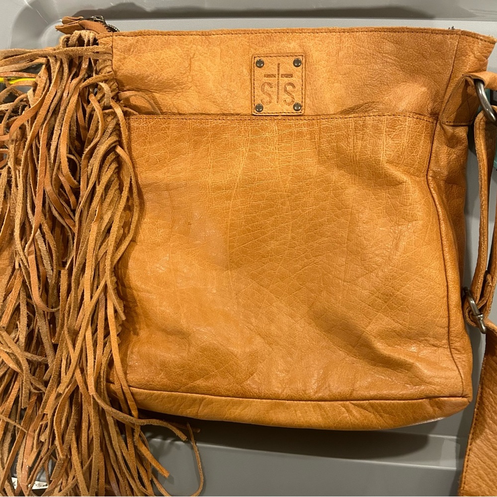 STS conceal carry fringe handbag - Picture 3 of 7